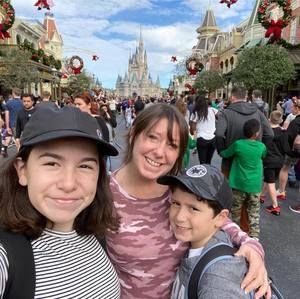 Meet your Posher, Iona